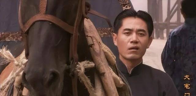 民国时期的“一万大洋”，到底有多少购买力？可折算多少人民币？