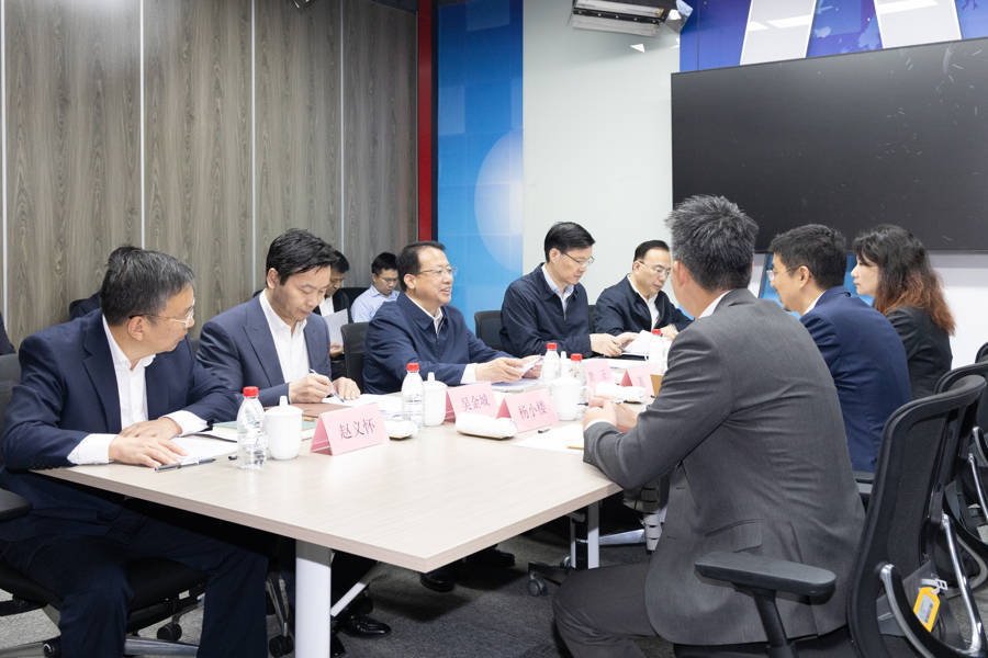 龚正调研益海嘉里和上海有色网金属交易中心，要求为企业提供有力有效政策支持